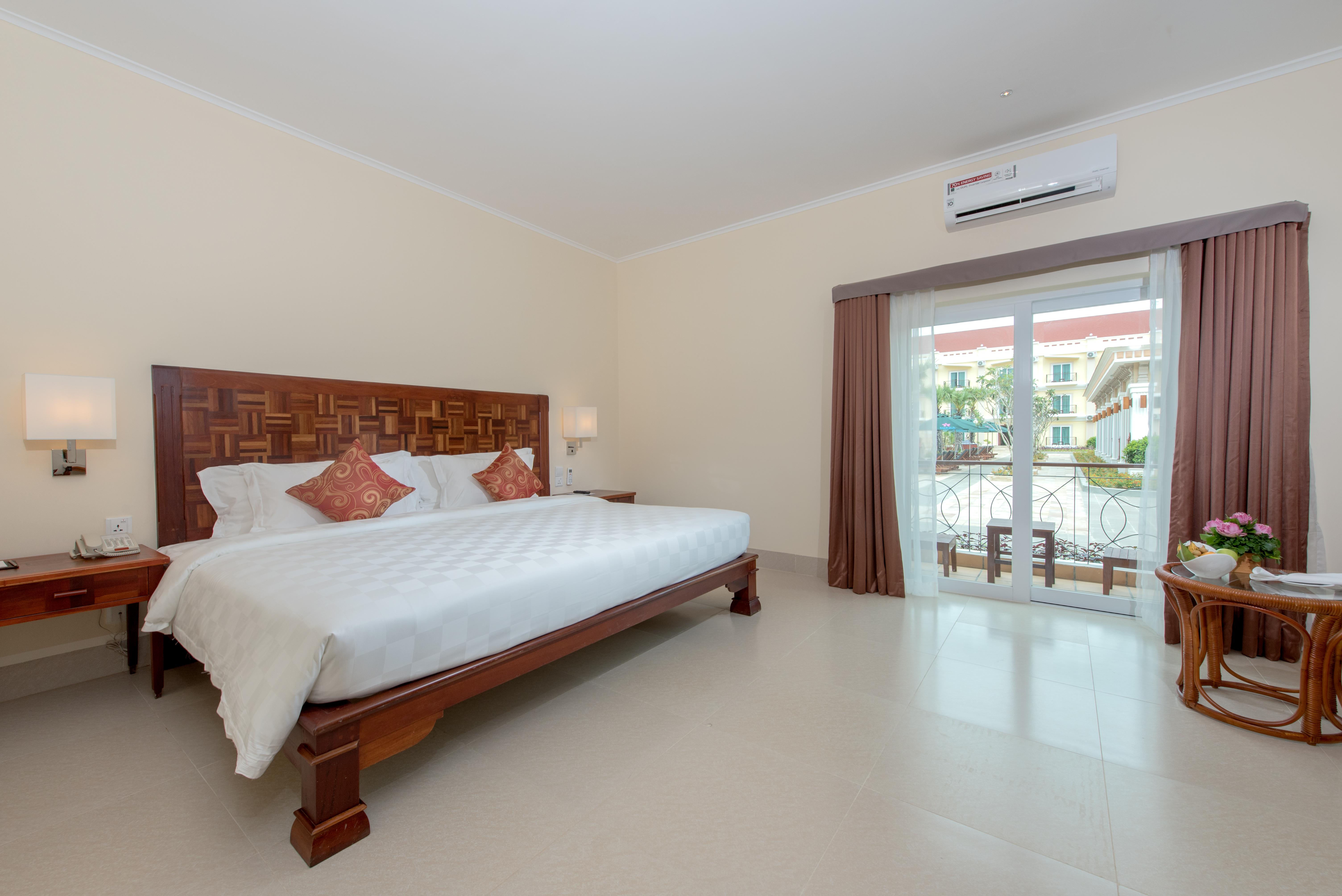Sokha Palace Siem Reap Hotel Exterior foto